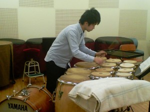 Ryo playing "Thirteen Drums"